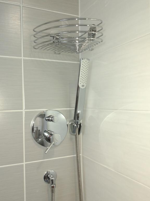 B&B Am See Koeln - Privatzimmer Bagian luar foto