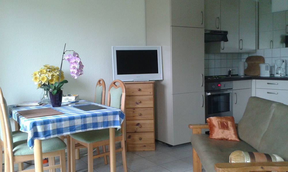 B&B Am See Koeln - Privatzimmer Bagian luar foto