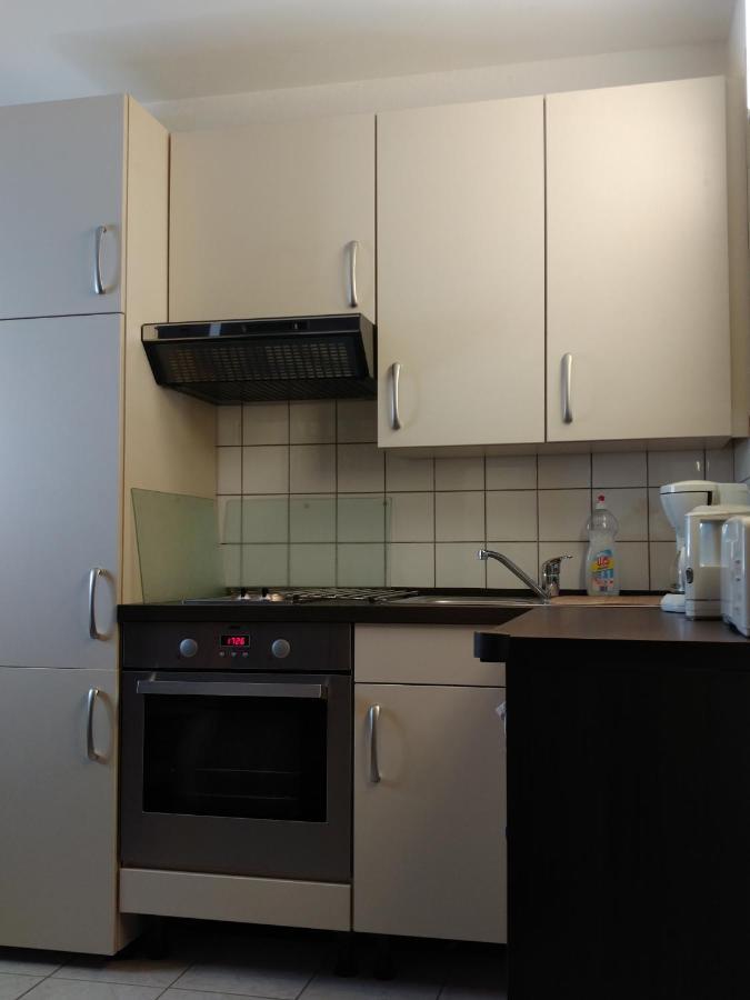 B&B Am See Koeln - Privatzimmer Bagian luar foto